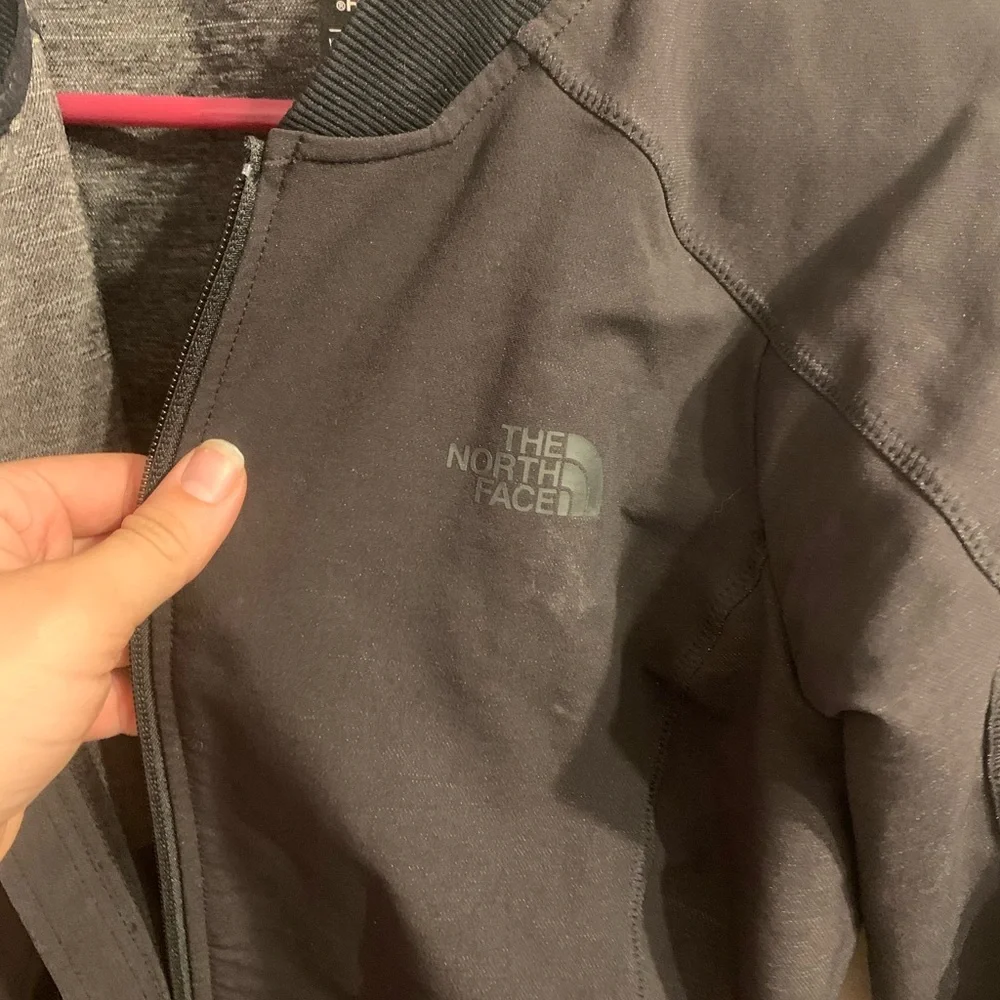 North face jacket - Picture 2 of 3